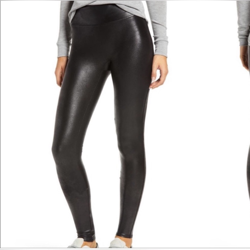 SPANX FAUX LEATHER BLACK LEGGINGS SIZE LARGE